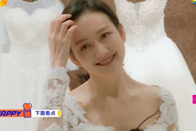 妈妈|王欧妈妈现身综艺,母女俩眉眼复制粘贴,是否整容一目了然
