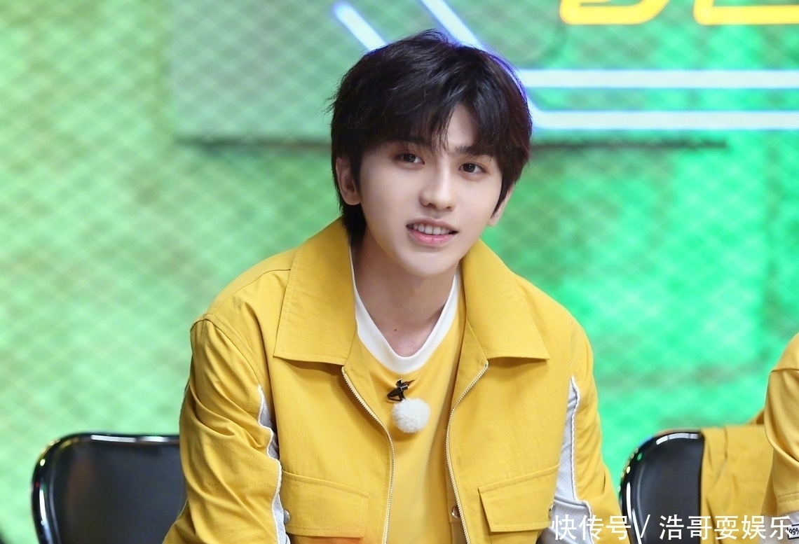 蔡徐坤|《奔跑吧》蔡徐坤,热度超《中餐厅》赵丽颖,成最热真人秀嘉宾!