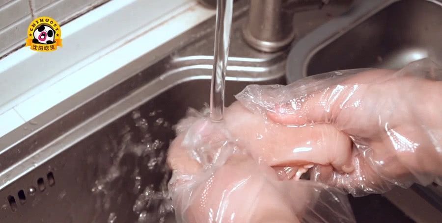 炸串|馋炸串咋整,只能在家自己动手炸了,先从我最爱的鸡排开始