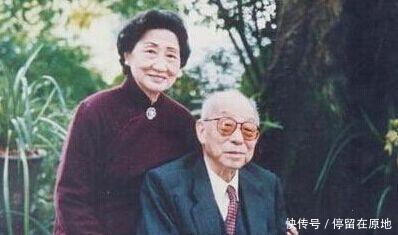 浑浑噩噩|少帅张学良,是浑浑噩噩的纨绔子弟,还是慷慨大义的民族英雄