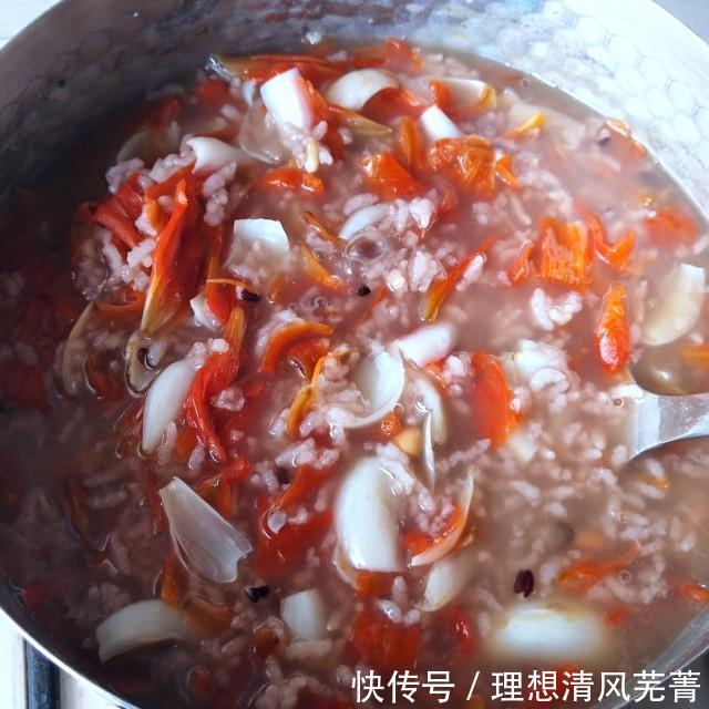 百合|百合杂粮粥，润肺养颜，很适合秋天