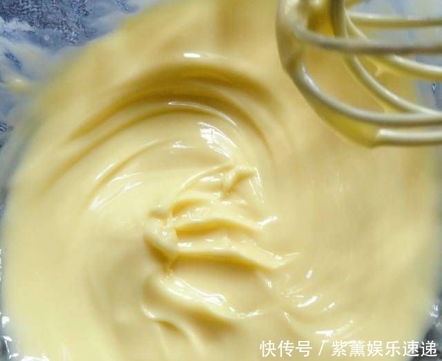 饼干|自制的简单饼干，奶香美味的，不要错过