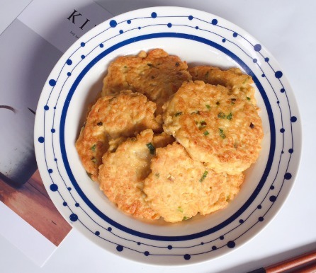 豆腐|1块豆腐,2个鸡蛋,教你好吃新做法,孩子一次能吃4个,太香了!