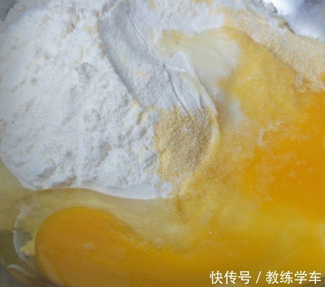 香甜|蒸碗糕,松软香甜,好吃不上火