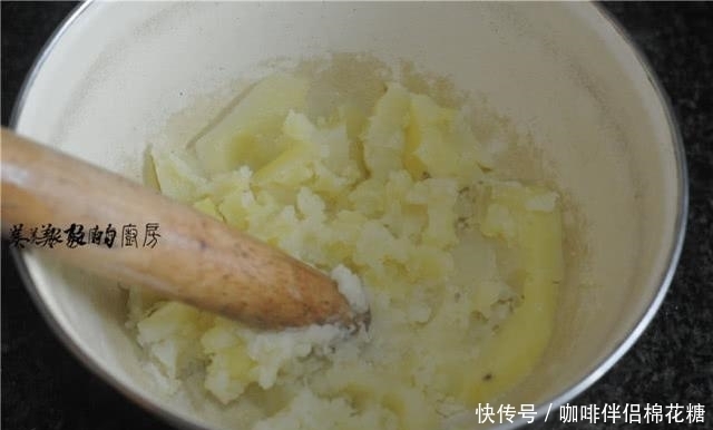 孩子|土豆如此做,1周吃5次孩子都吃不够,爽滑开胃,比肉还香!