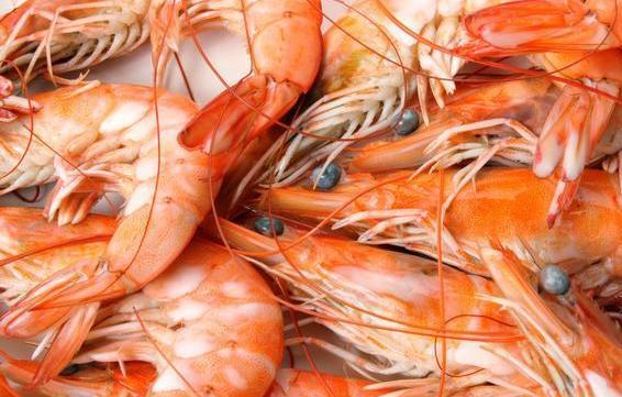  就可以|水煮虾，冷水下锅还是热水下锅不少人做错，难怪虾肉不好吃