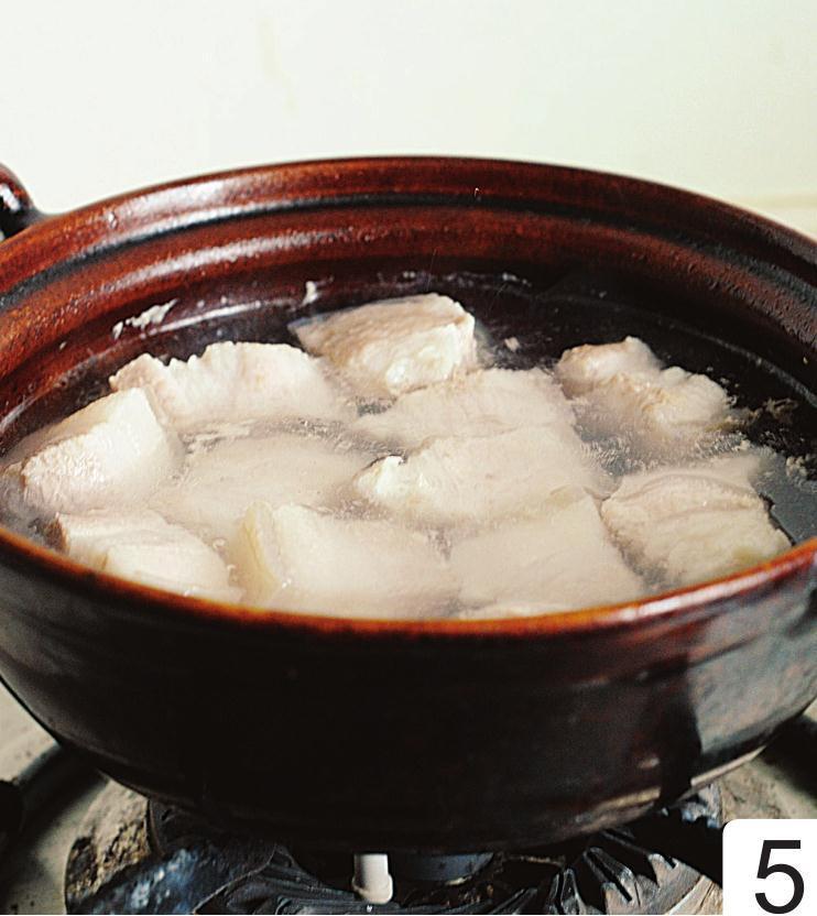 成功|想要做好吃的红烧肉,还是得放入凉水,厨房小白也能百分百成功