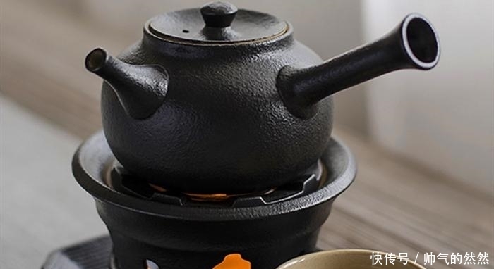 喝酒|为什么古人喝酒前,都要先“温酒”,而现在都是直接喝,涨知识了