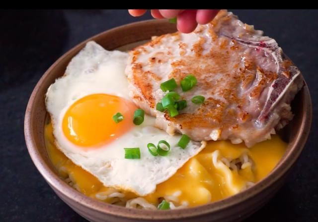 大上|方便面这样吃,立刻变身高大上美食周末在家做起来