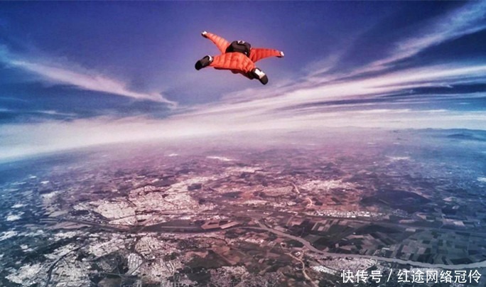 埃菲尔铁塔|第一个从埃菲尔铁塔上跳下的人:一个“疯子”发明家