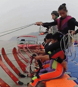 婚庆|搞笑GIF:婚庆:终于完美了一次,这次终于不用扣钱了