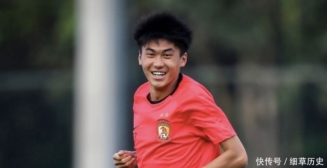  拉特|恒大第82分钟绝杀！2比1险胜中甲队，20岁新星首发+高拉特罚丢点球