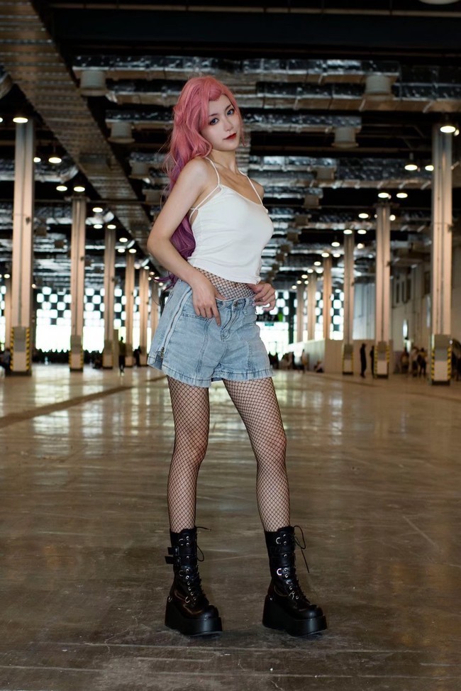 seraphine|cos：LOL新英雄seraphine自设