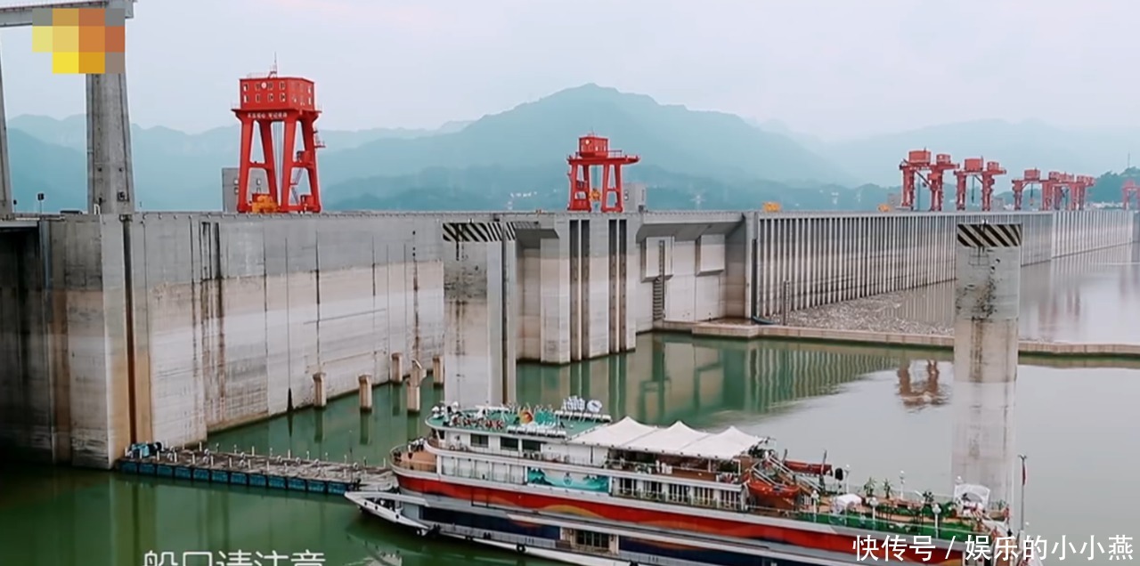 国内|《中餐厅4》“变形记”!国内录制节目初衷丢失239级台阶太过分