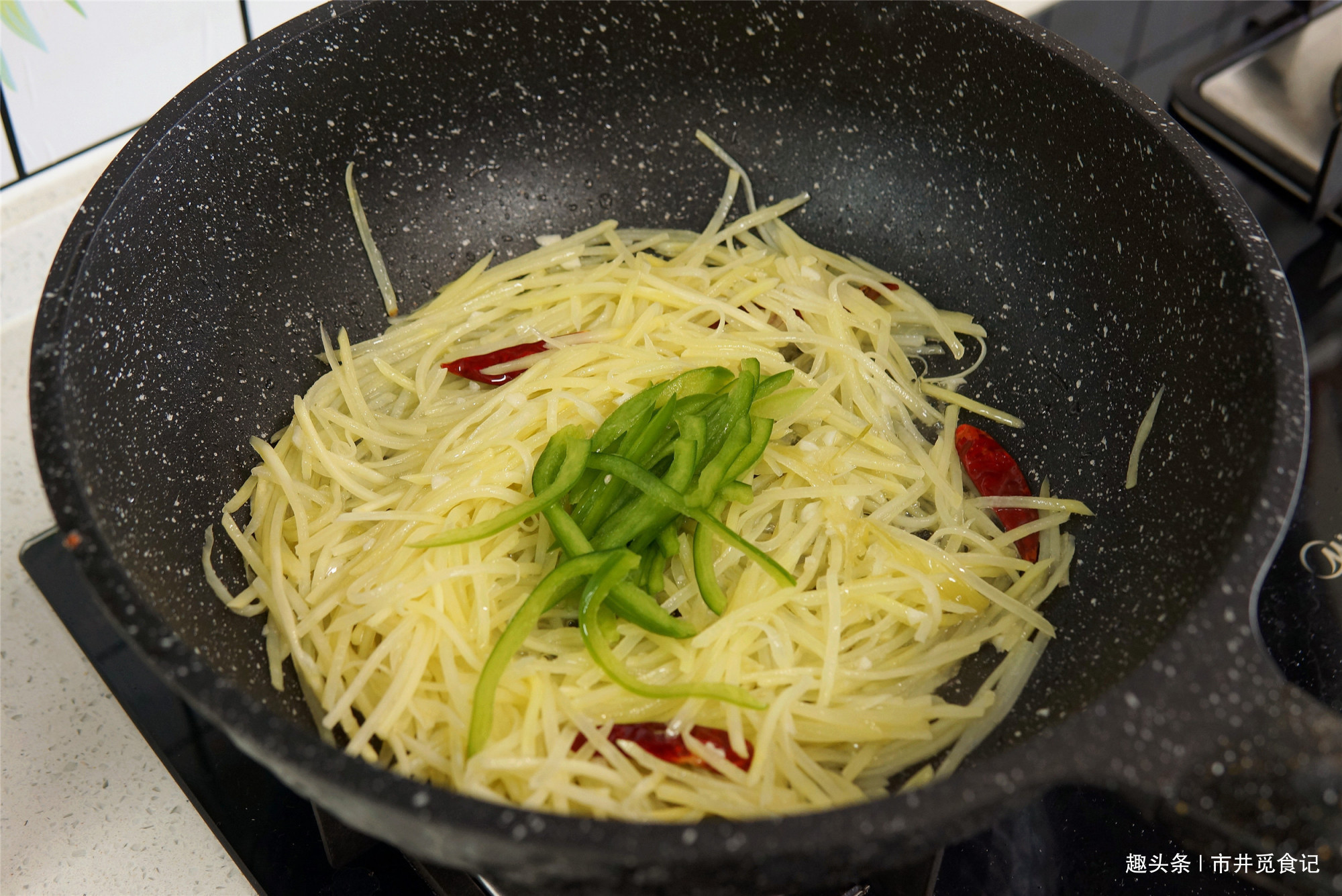 清洗|炒土豆丝,啥时候放醋才关键,搞错的人不少,怪不得没饭店做好吃
