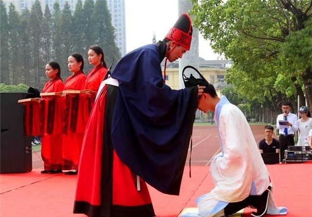 亡命|关羽为何亡命于江湖?还原一个真实的关羽!