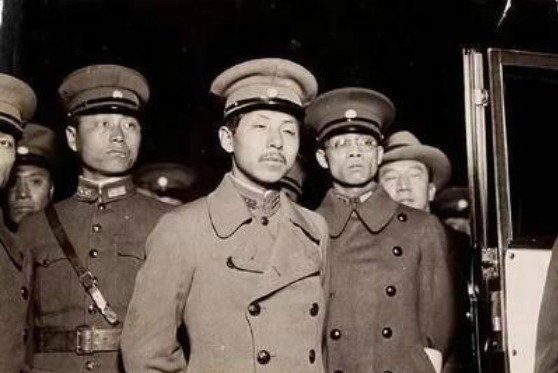 兵工厂|张作霖为何无惧日本人?看看他掌控的兵工厂,难怪底气会那么足