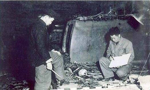 郭沫若挖墓后的报应是什么 定陵发掘的