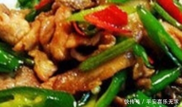 维生素A|出锅色泽漂亮超有食欲,鲜辣干香,汤汁下饭,爷俩吃的那叫一个香