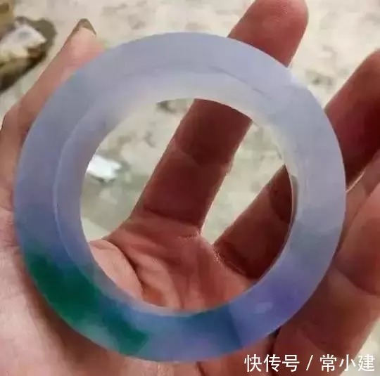 翡翠|什么样的翡翠才值得收藏?