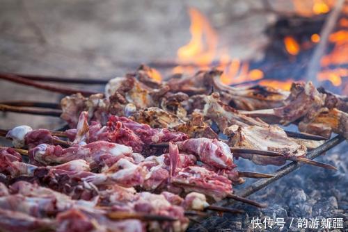  乌尔禾|走起，到乌尔禾戈壁滩去：捡石头、烤羊肉、赏美景，惬意如仙！