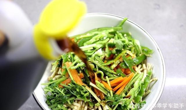 凉拌鱼腥草|我最爱的一道凉拌菜,每次吃老公都羡慕流口水,自己却一口不沾