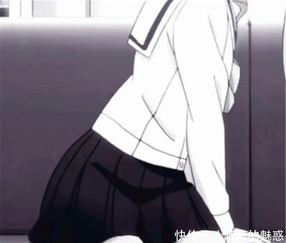 低糖|低糖·俏皮·动漫情侣头像:后来我发现置顶的只有自己,星标的只有妈妈