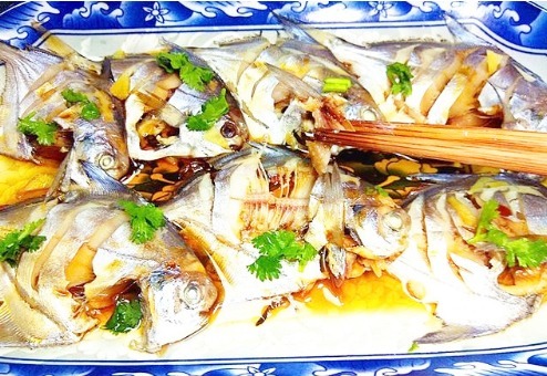 营养|遇到这鱼不手软,20元1斤贵点,但肉多刺少营养高,适合老人孩子