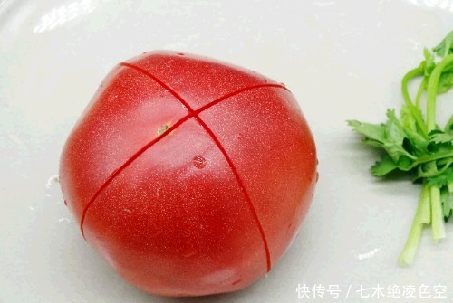  汤鲜|立秋贴秋膘，这菜再贵也要给家人吃，软糯可口醇香，汤鲜又润肺