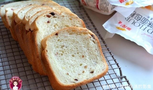 高筋面粉|想吃面包自己做,连烤箱都不开,营养暄软有嚼劲,抓两片能当饭