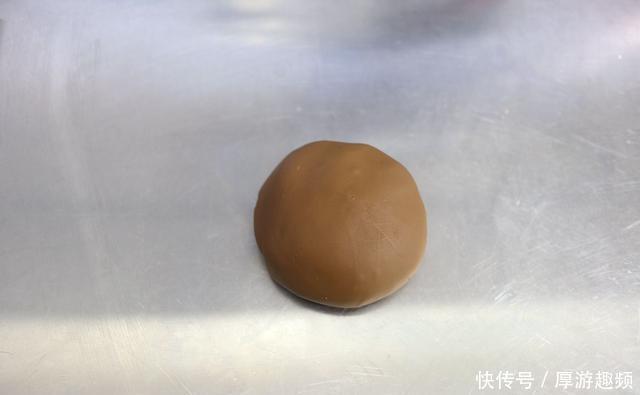 饮品|这道牛奶饮品真霸气，黑红的珍珠好Q弹，多一步降低热量放心喝