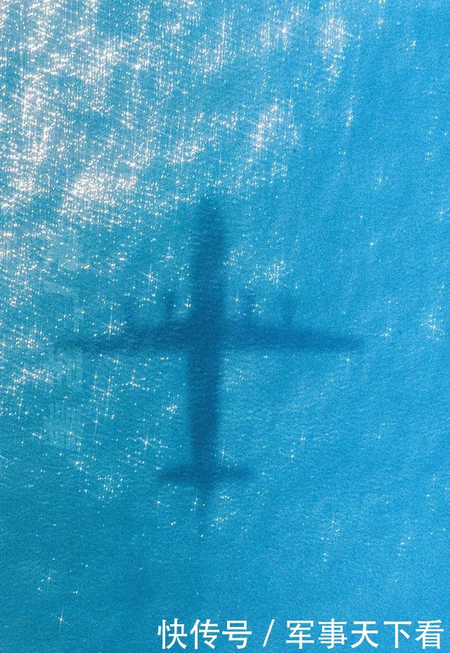 海军|剑指战场!东部战区海军航空兵出击