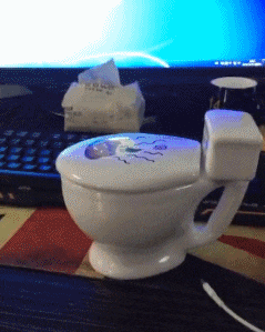 教训|搞笑GIF：那天看我老婆被人拿着棒子教训，我二话没说上去就是一顿打