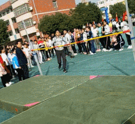 搞笑|搞笑GIF:孩子,你怎么那么懒呢?你就放心啊!