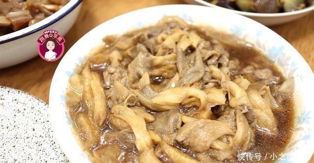  鲫鱼汤|高考生家的晚餐破天荒5菜1汤，最出彩儿的鲫鱼汤，像牛奶般浓白