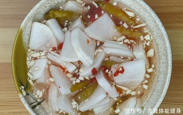 可口|简单好吃的家常腌萝卜,甜酸劲辣,爽脆可口,不错的立春开胃菜