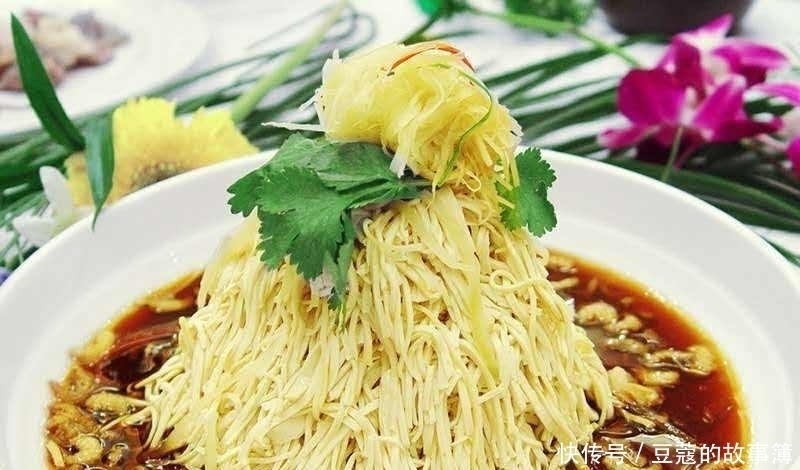 外国|外国米其林大厨挑衅中国厨师刀工,这道菜让他们闭嘴