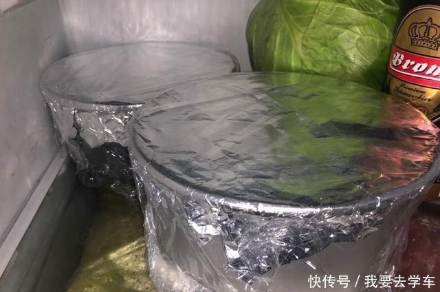 浓郁|口感浓郁香滑不腻的冻芝士蛋糕,制作简单,保证你吃一口就会爱上