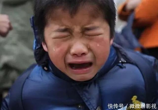 人贩子|“狼外婆”偷走孩子，2年后孩子街上乞讨遇妈妈，妈妈却拒绝相认