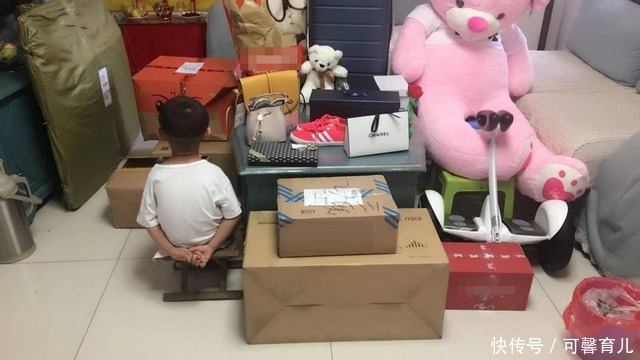 宝妈|熊孩子扯断别人项链，得知价格不菲！宝妈：我只赔五百块钱