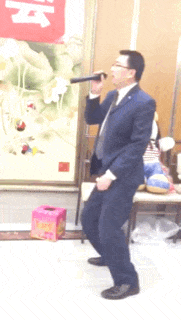  GIF|搞笑GIF：这种品种的西瓜还是第一次见，这是真的小