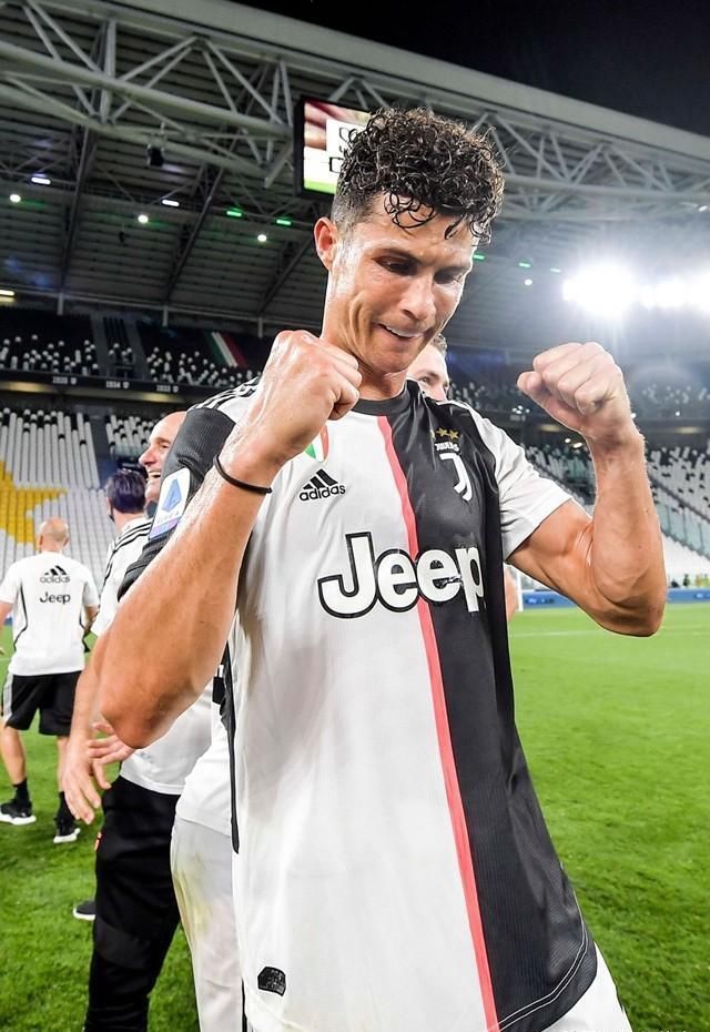 梅西|10-7，C罗落后梅西却无人敢逆！3+2+2，35岁C罗缔造5大联赛神迹