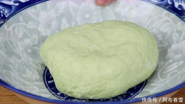 肉末黄瓜皮拌面|黄瓜不要凉拌了,教你花样吃法,做法简单吃着过瘾,汁都不剩