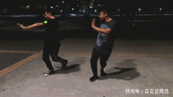 看图猜成语","fkws":"青年|妹子,你上衣太时尚了,满背的纹身霸气十足,看着就霸气啊