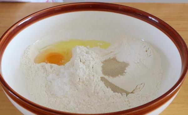  在家|外卖2元一个的糖皮果子，老左教你在家做，酥软香甜，比面包好吃