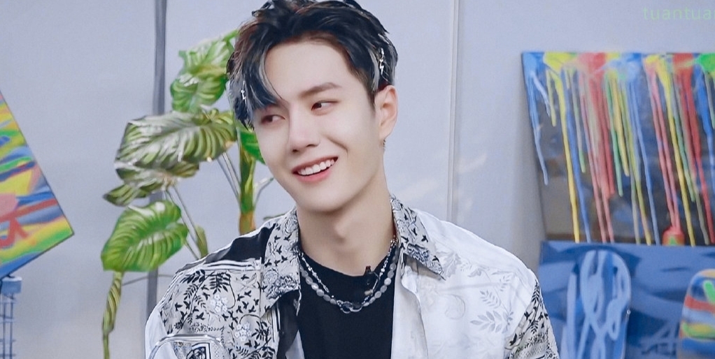  势力|818活动阵容官宣！王一博赵露思首发，一博获明星势力榜五项第一