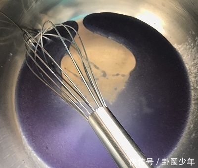  爆浆|#网红美食我来做#Q弹麻薯巧克力爆浆小蛋糕