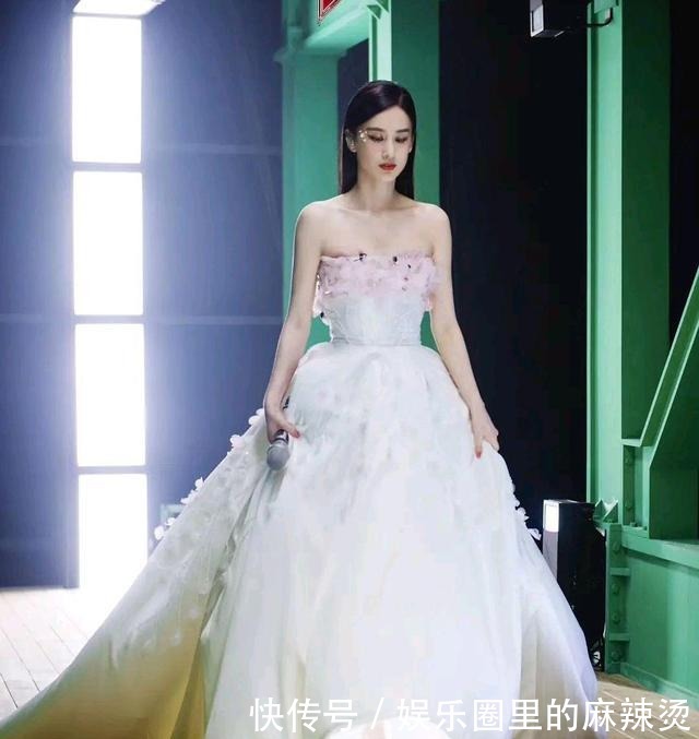 小姐姐|《乘风破浪的姐姐》30个小姐姐,只有两个是来争C位的