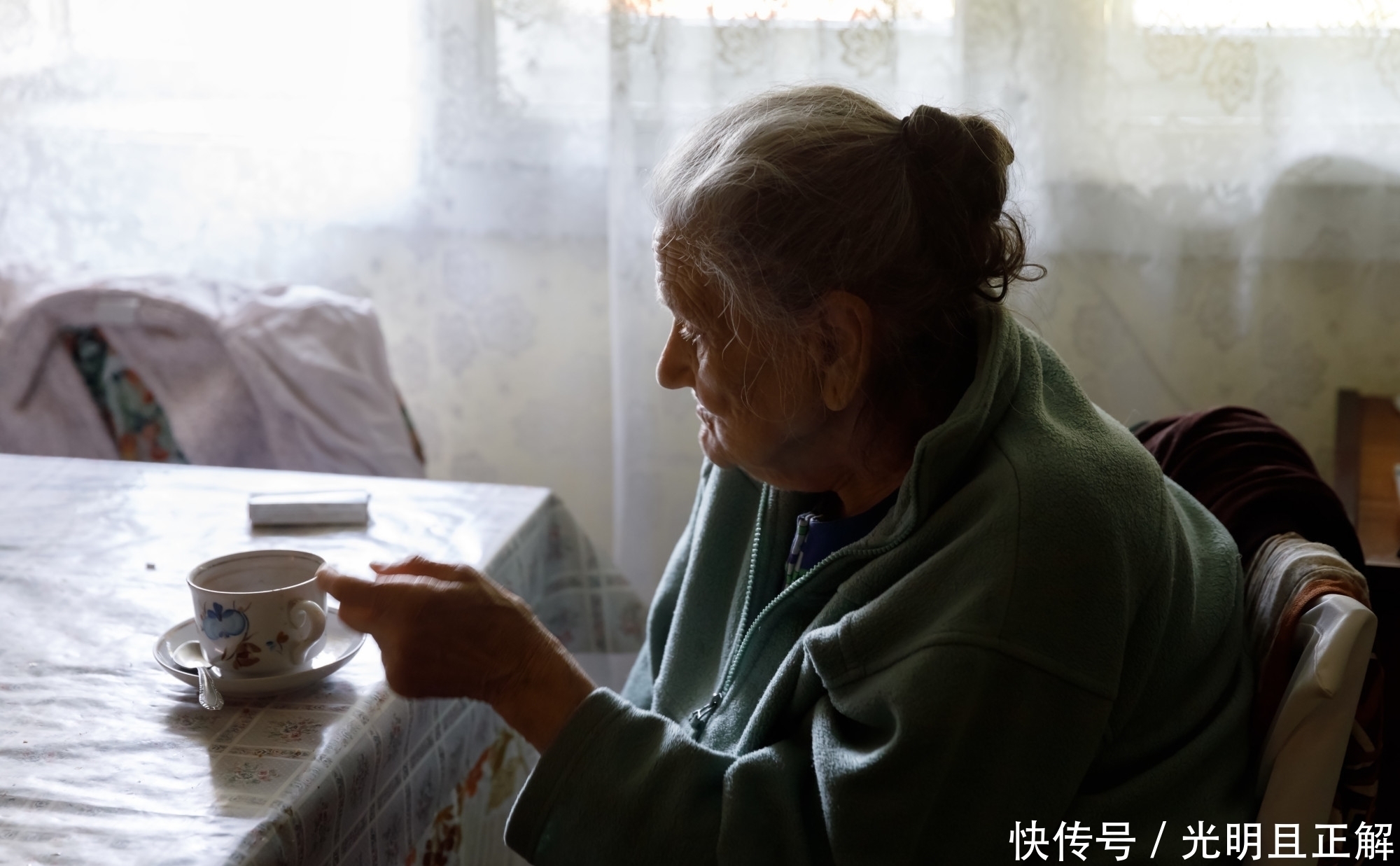 养老|圈钱数十亿，上千人中招！这一新型骗局，正在掏空你的养老钱