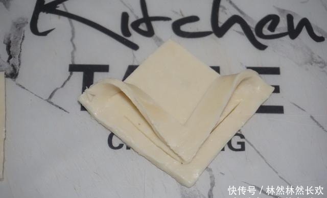  简单|15分钟快手丹麦酥，成本10元做一大盘，简单0技巧，谁做谁成功